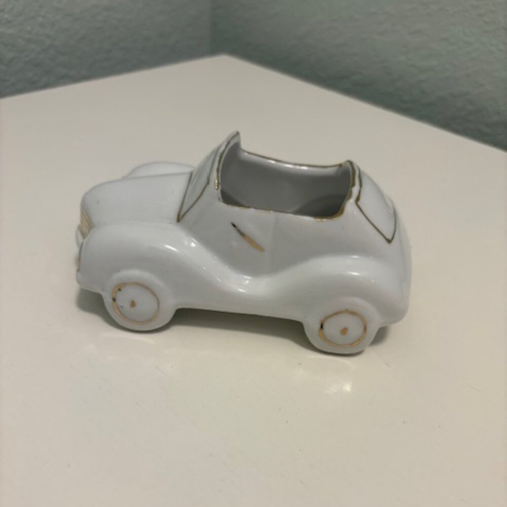 Vintage white ceramic car ashtray with gold detailing - unique! REDUCED!